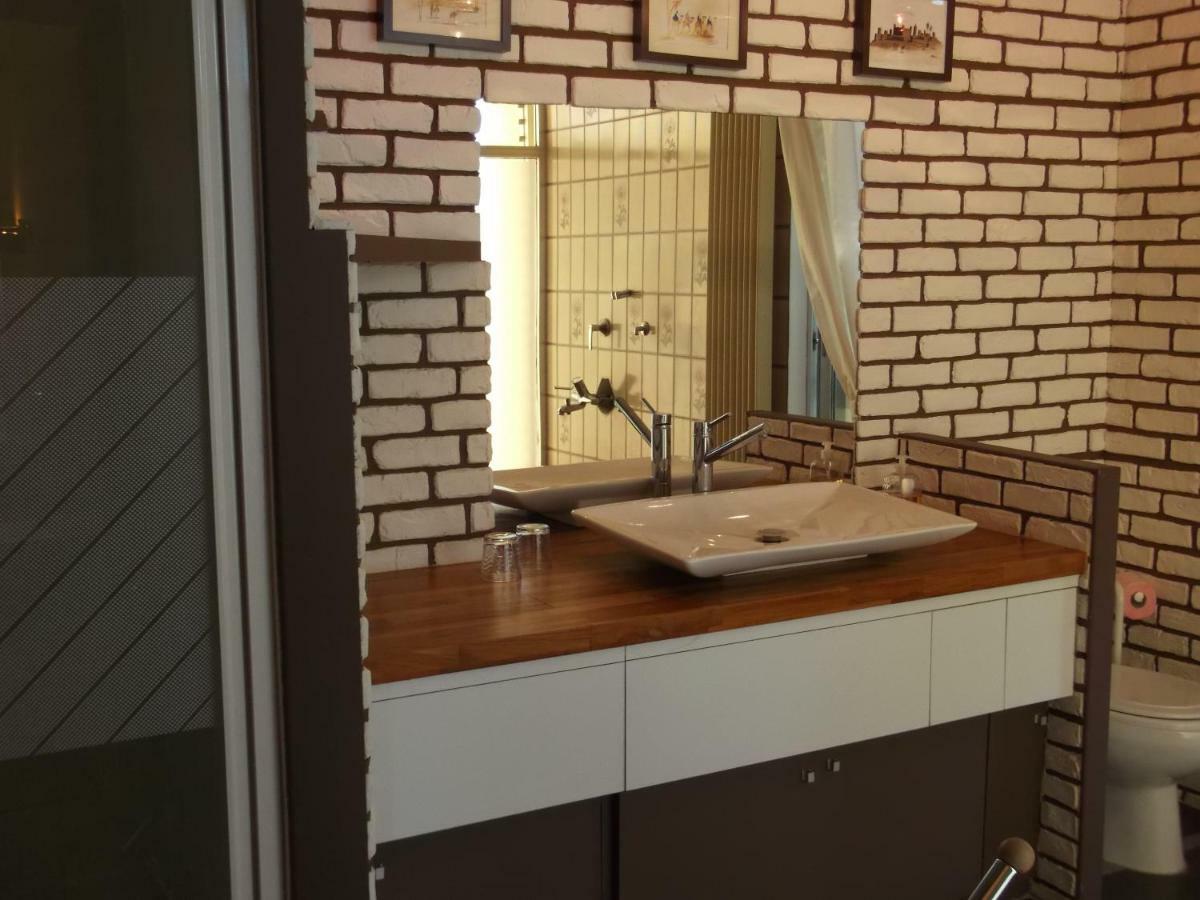 쿠쿠론 Les 3 Saisons B&B 외부 사진