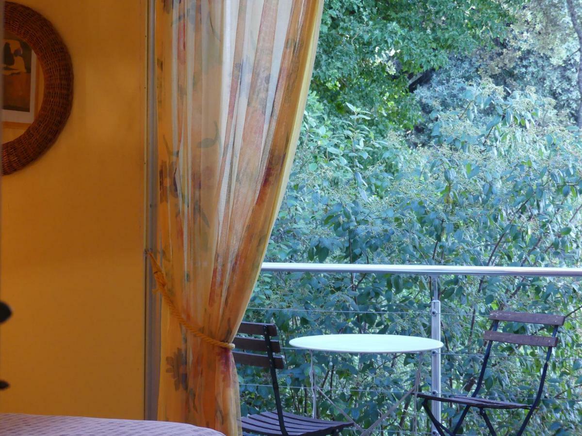 쿠쿠론 Les 3 Saisons B&B 외부 사진