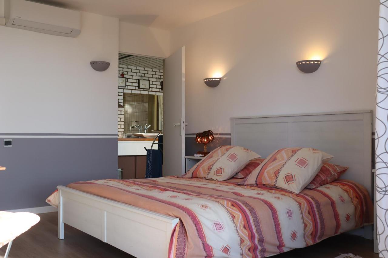 쿠쿠론 Les 3 Saisons B&B 외부 사진